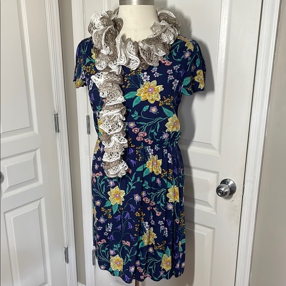 Handmade Knit Ruffle Scarf Brown Tan White Hand Crafted Neck Wrap Office Gift - Picture 7 of 17